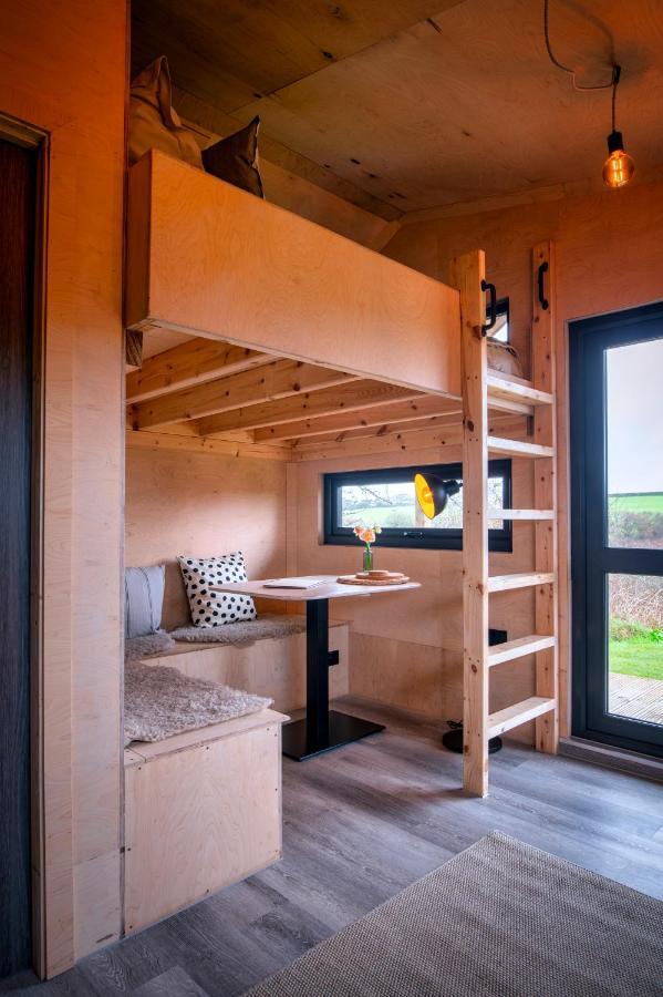 Luxury Glamping Cabin With Outdoor Bath On Cornish Flower Farm Truro Extérieur photo